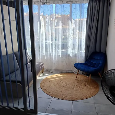 Studio Cabine + Loggia *