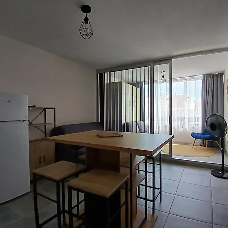Studio Cabine + Loggia Apartamento *